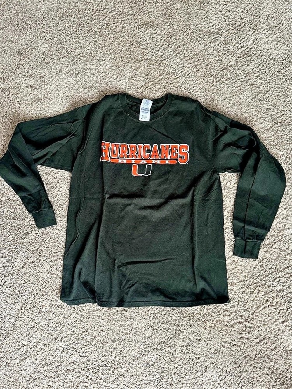 Gildan University of Miami Hurricanes Long Sleeve T-Shirt Medium